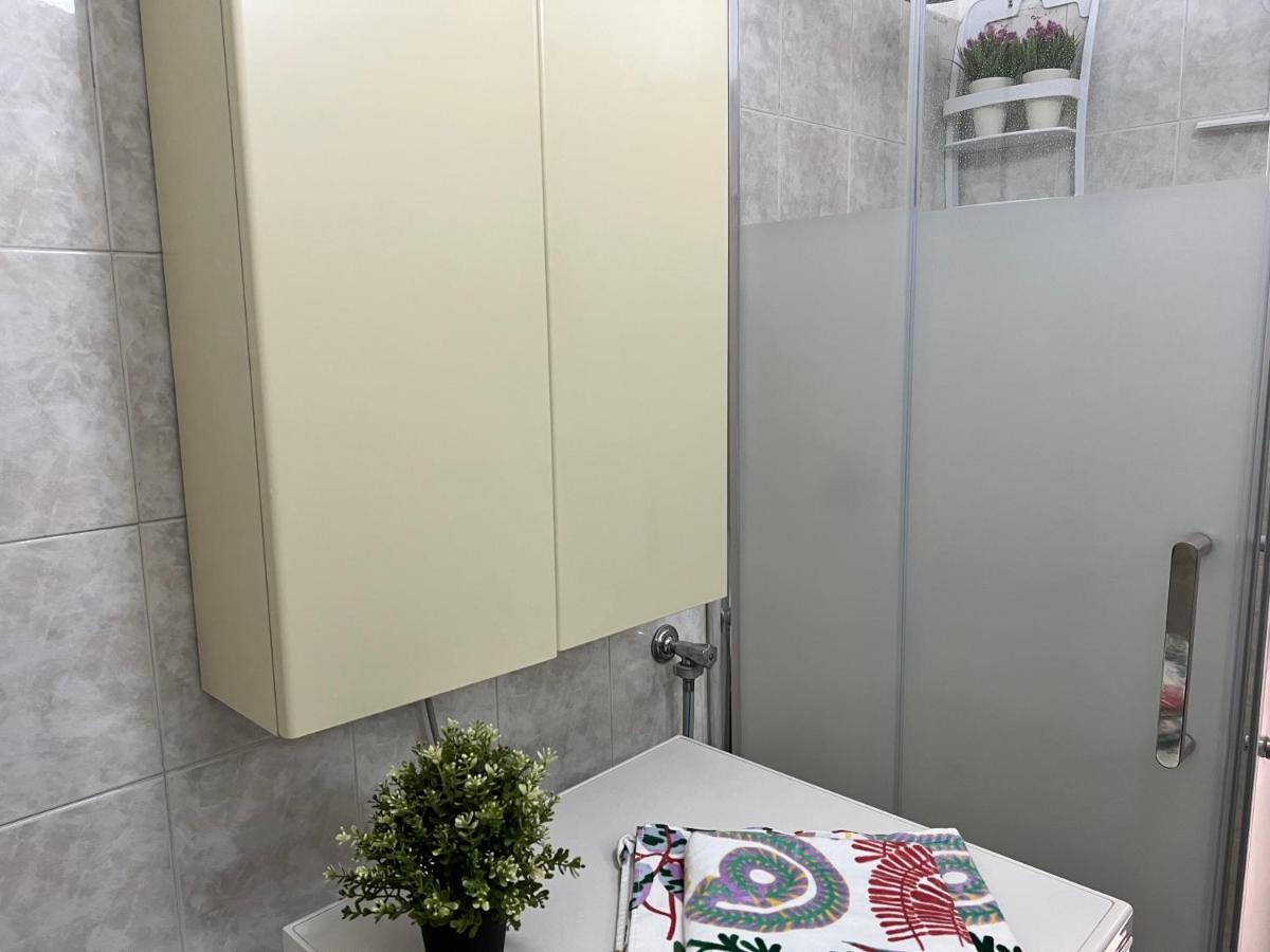 Bnbook Pero Figino Rho Fiera, 2 Camere Da Letto E 2 Bagni Exteriör bild